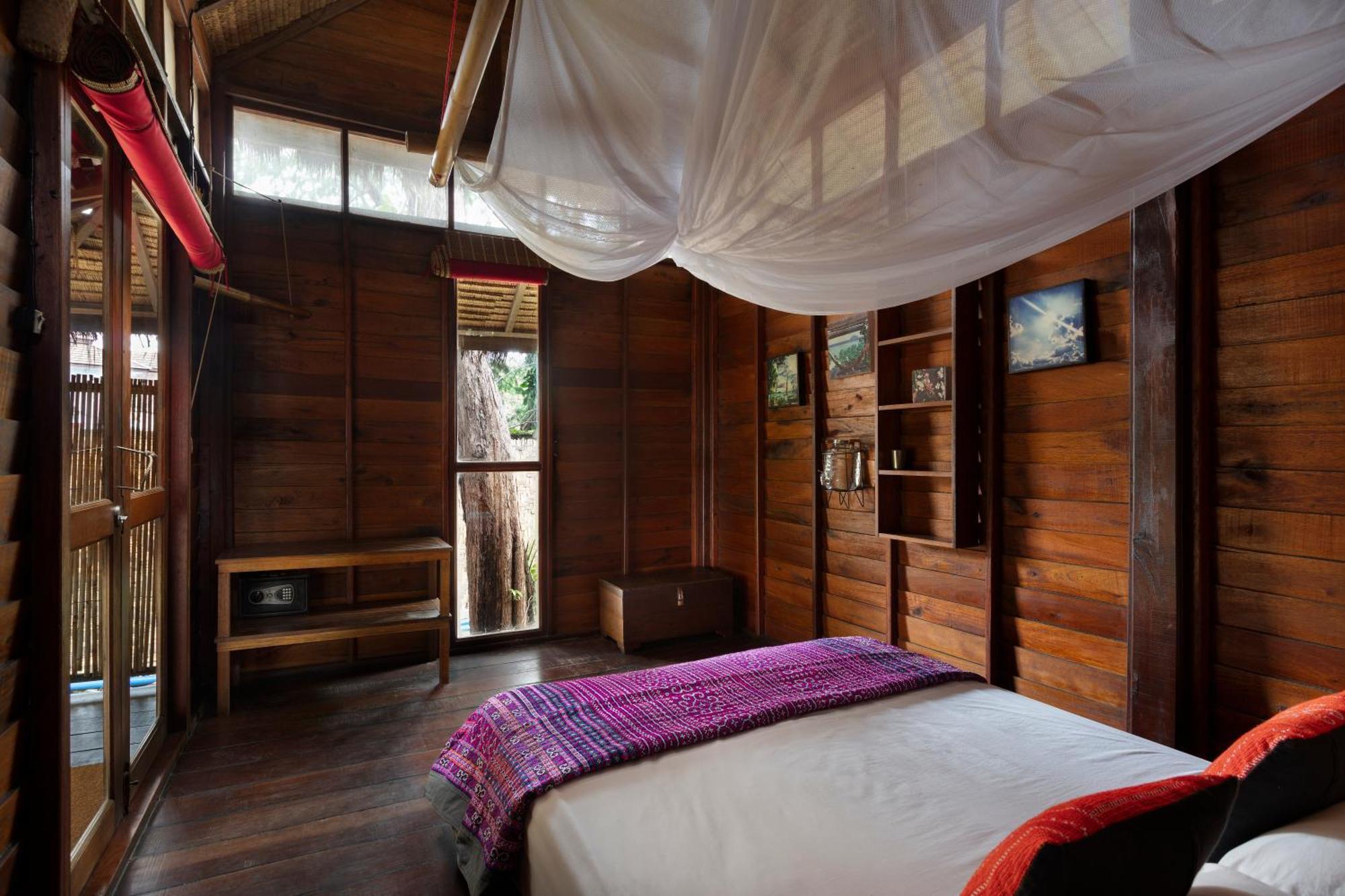 सहारा Castaway Koh Lipe